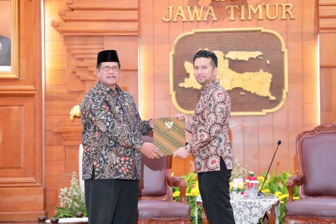 Mohni: Pemkab Bangkalan Telah Menyerahkan Sepenuhnya Kewenangan Hukum Bupati Bangkalan Kepada KPK.