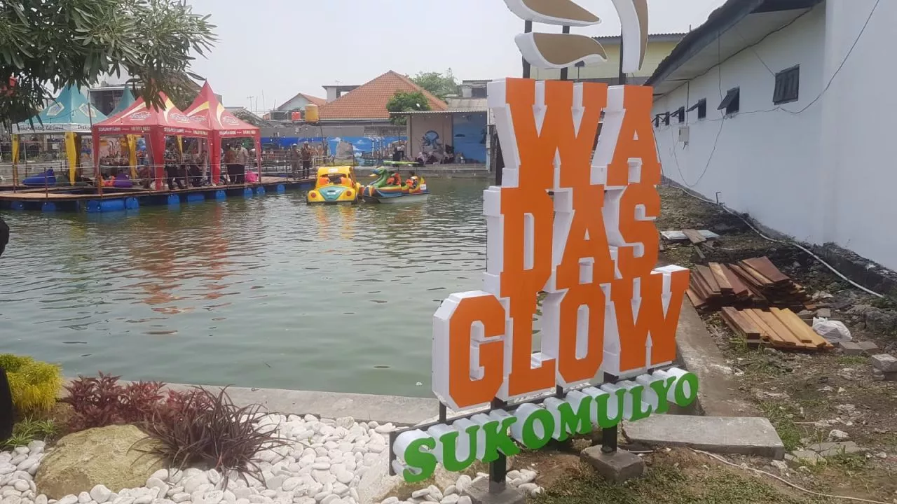 Sinergikan BKK Desa Berdaya dan CSR, Pemdes Sukomulyo Kembangkan KED Wadas Glow