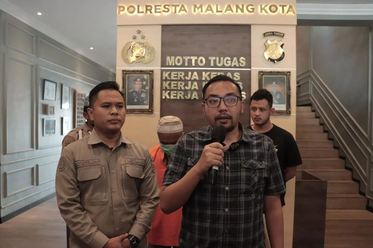 MUI Malang Protes Polresta Malang Kota kenakan Peci pada Tersangka Perampasan
