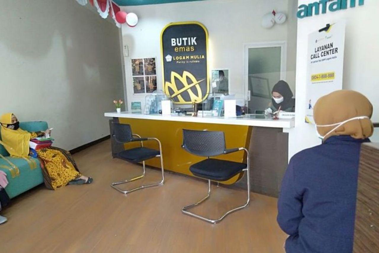 Harga Emas Makin Moncer