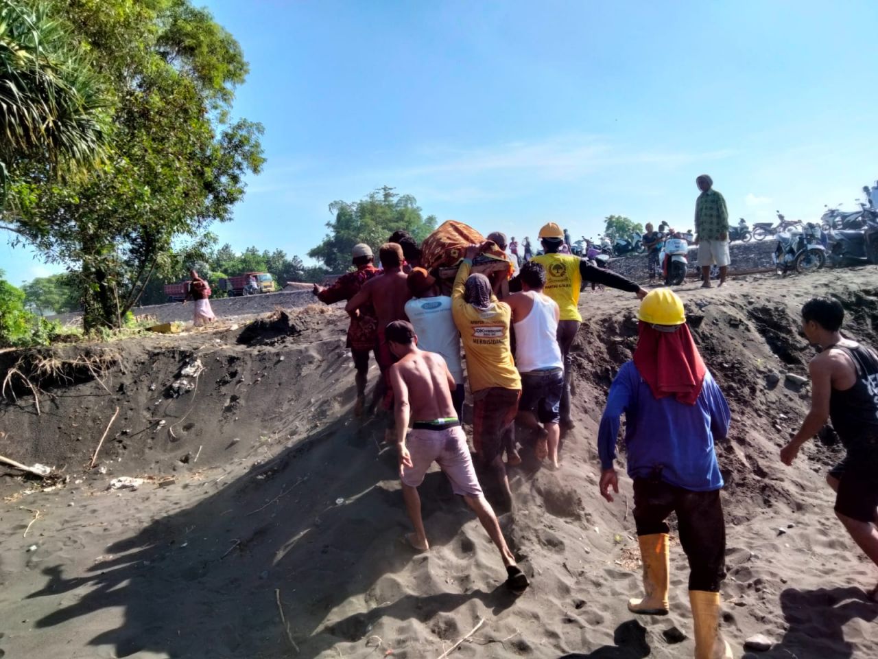 Lagi, Mayat Perempuan Ditemukan di Pantai Paseban Kencong