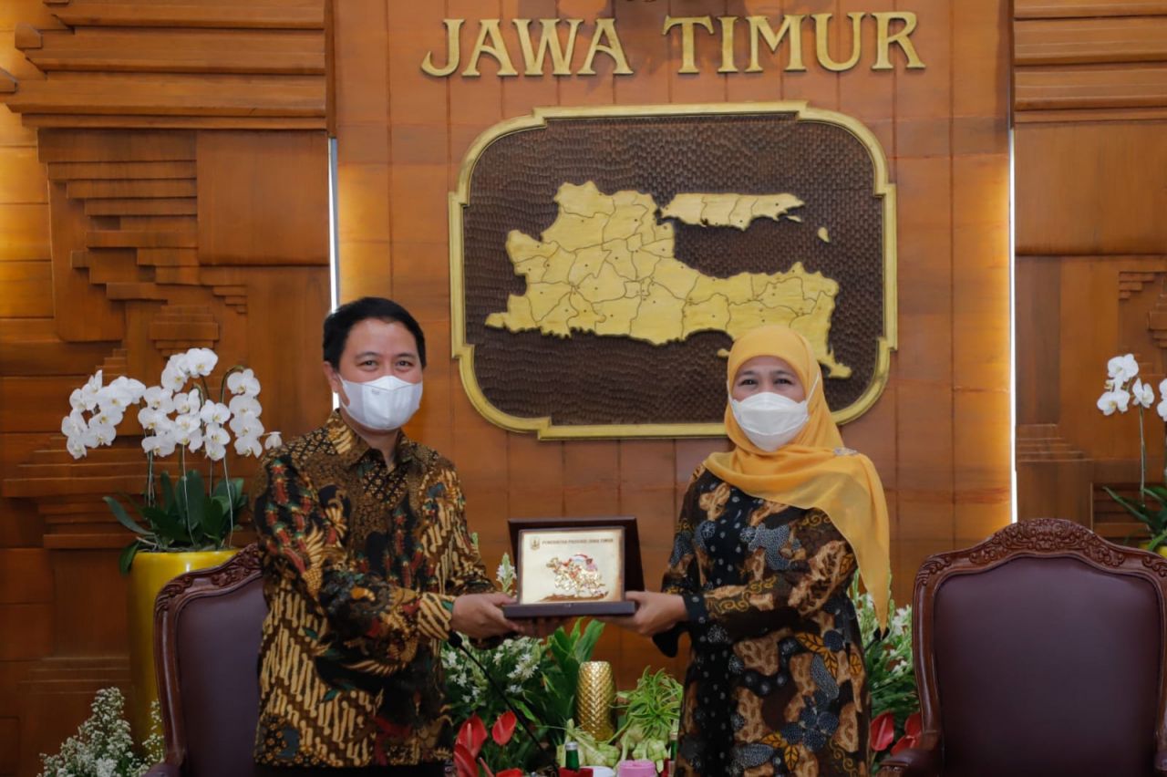 Gubernur Khofifah siap fasilitasi vaksin kedua dan booster bagi Calon Jamaah Haji (CJH)