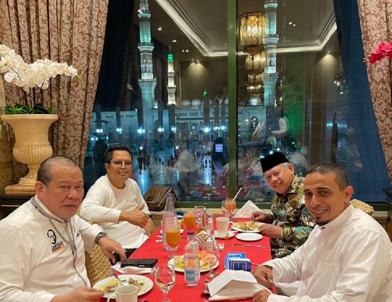 Ketua dan Wakil Ketua DPD RI Awali Kunjungan Kerja ke Madinah Disambut Dubes Aziz