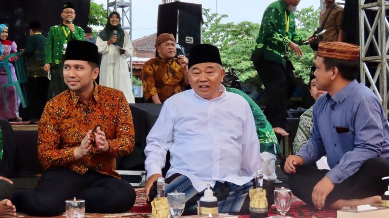 Wagub Emil dan Ketua Umum PP Pergunu Indonesia KH. Asep Saefuddin Chalim.