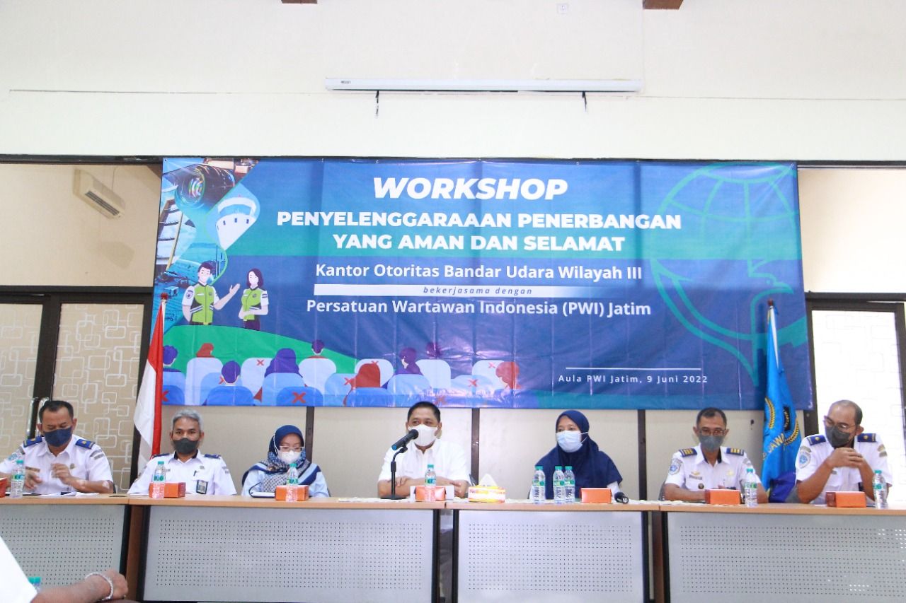 Workshop Penerbangan Aman, Otban Wilayah III Gandeng PWI Jatim