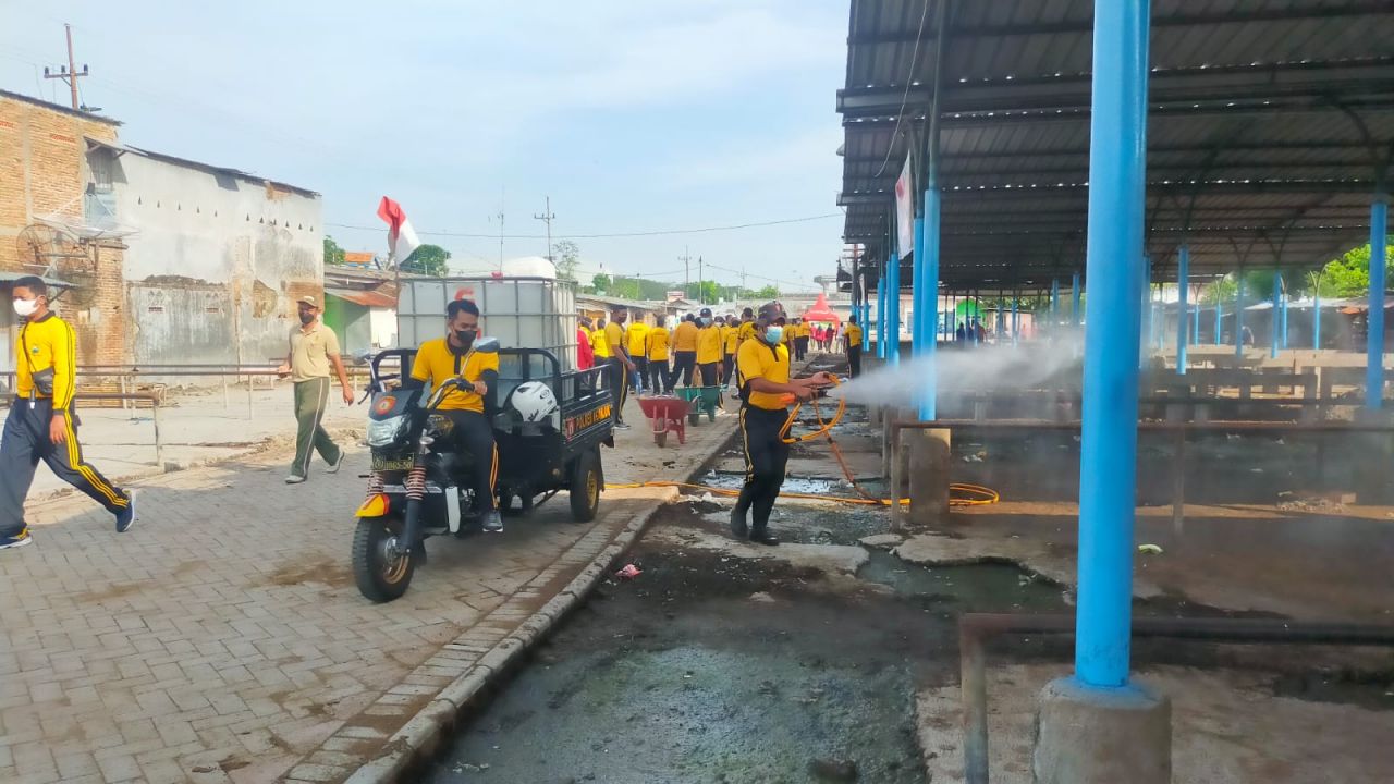 Plt Bupati Nganjuk Berikan Apresiasi Upaya Polres Nganjuk Tanggulangi PMK