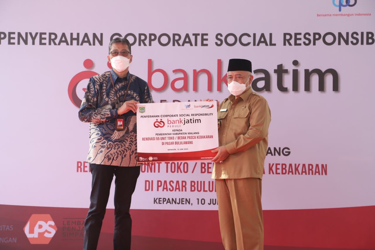 Bank Jatim Bantu Renovasi Pasar Bululawang Melalui Program CSR