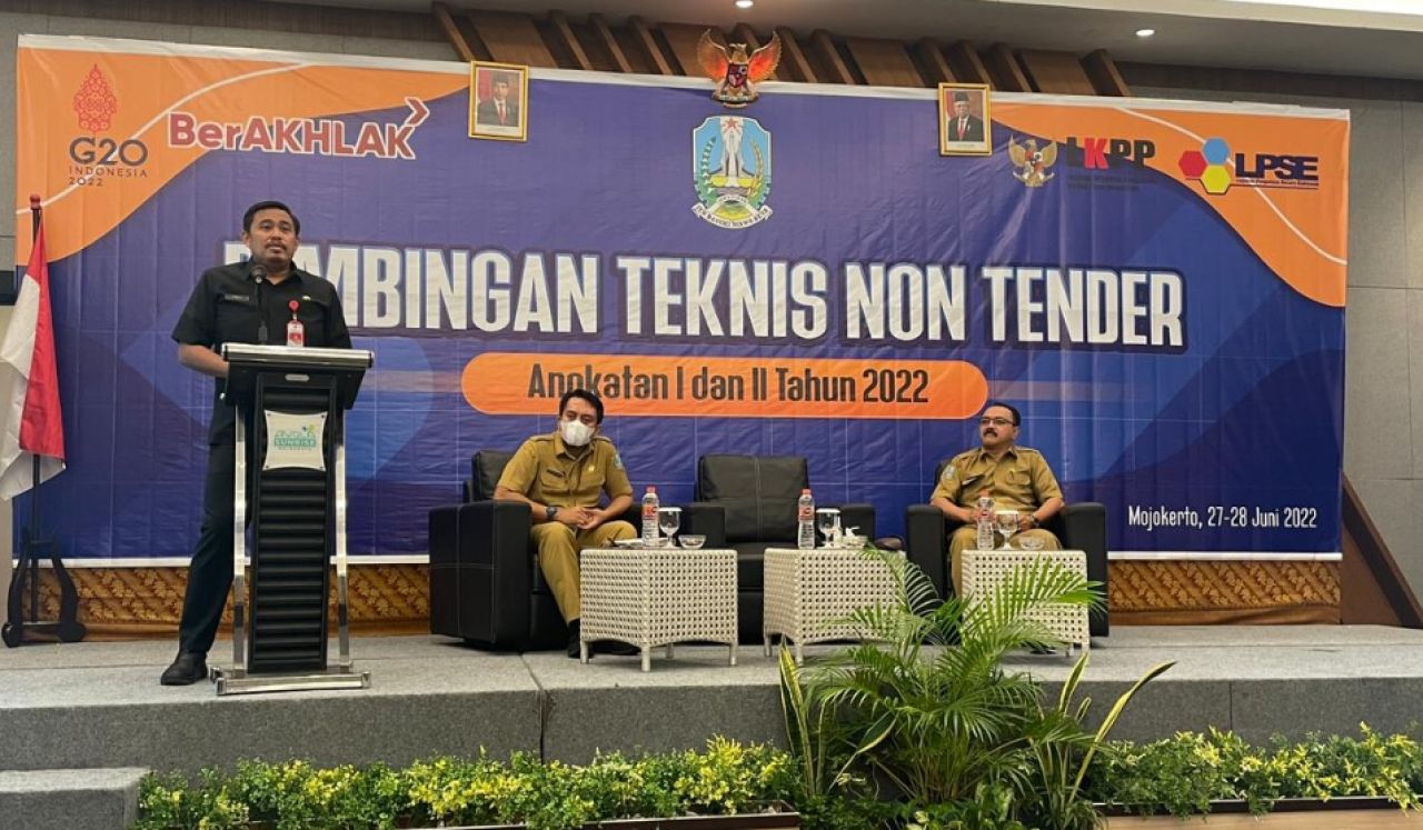 Pemprov Jatim Adakan Kegiatan Bimbingan Non Tender Pengadaan Barang dan Jasa