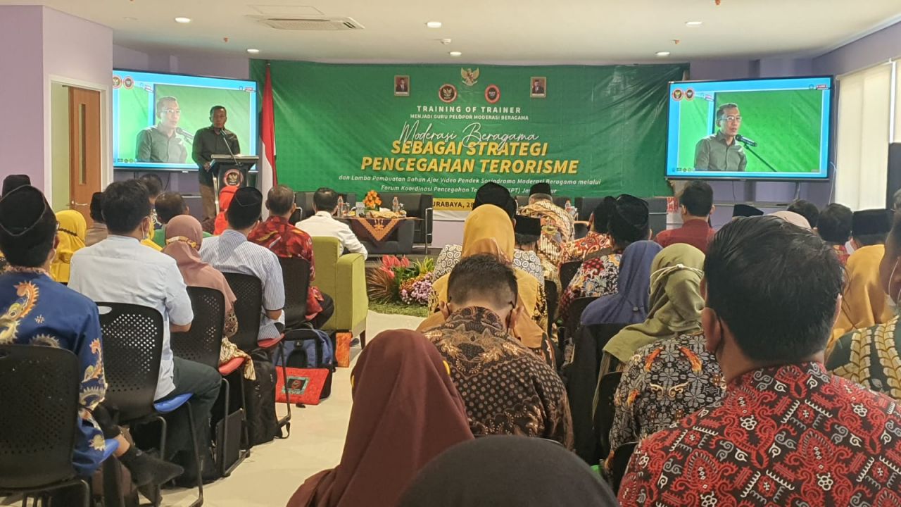 Guru sebagai Pelopor Moderasi Beragama, Cegah Terorisme Dengan Kewaspadaan Dan Kepedulian Lingkungan