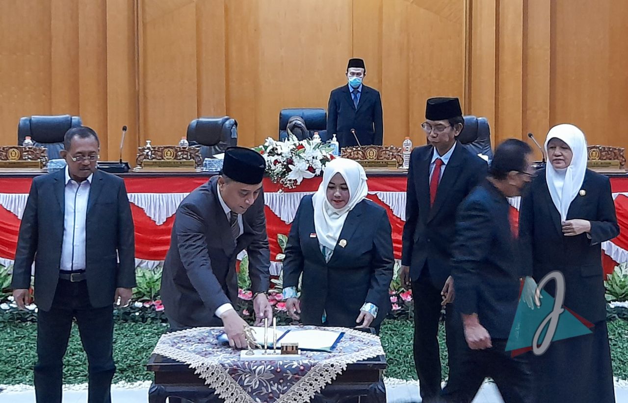 Pimpinan DPRD dan Pemkot Surabaya Sepakati KUA PPAS Sebesar Rp 200 M