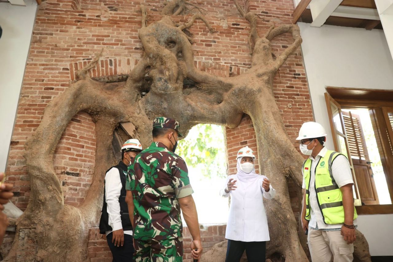 Perkuat Daya Tarik Wisata Benteng Van den Bosch, Khofifah Minta Tambahan Fasilitas