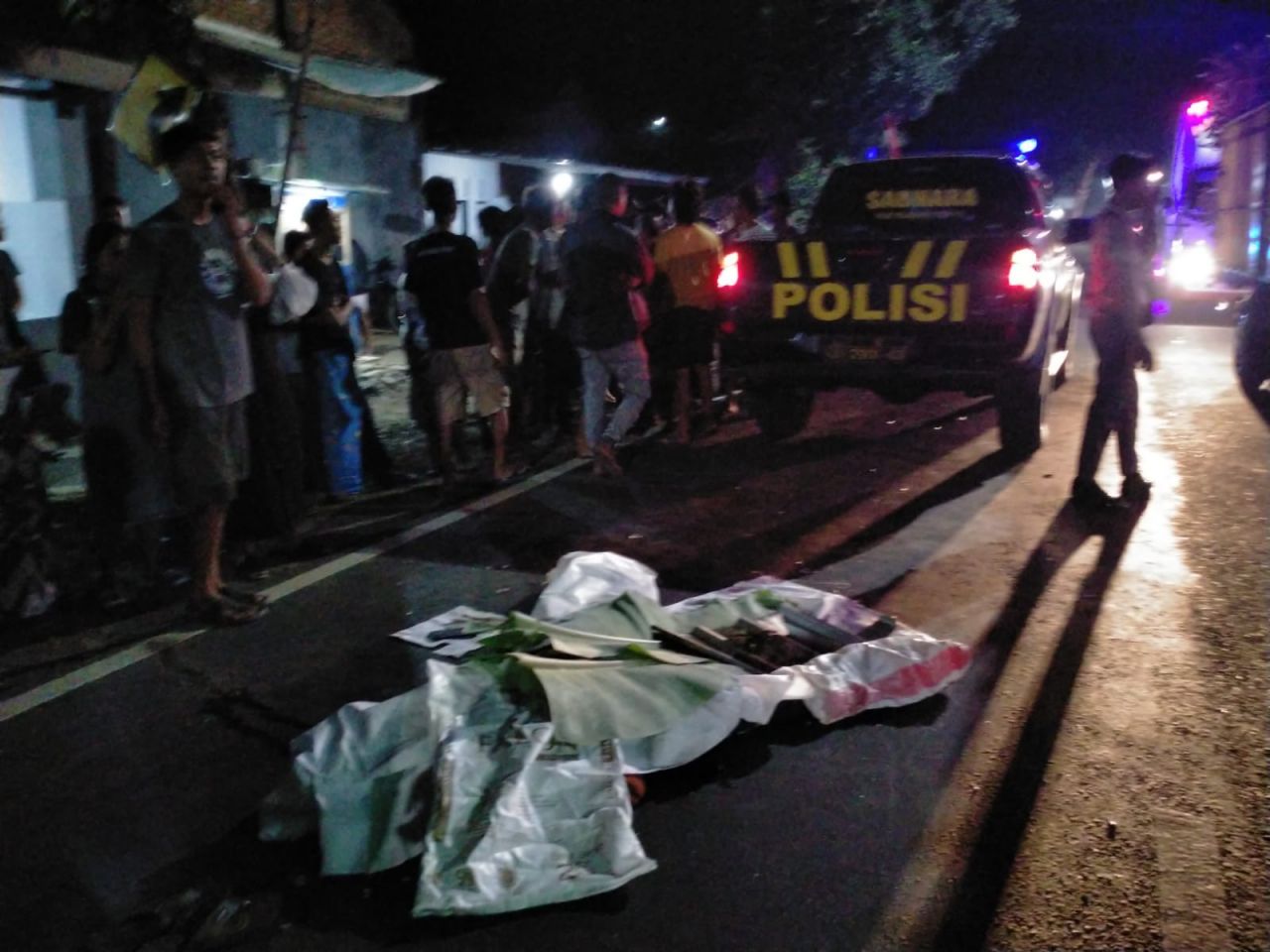 Pria Mister X Tabrakkan Diri ke Truk