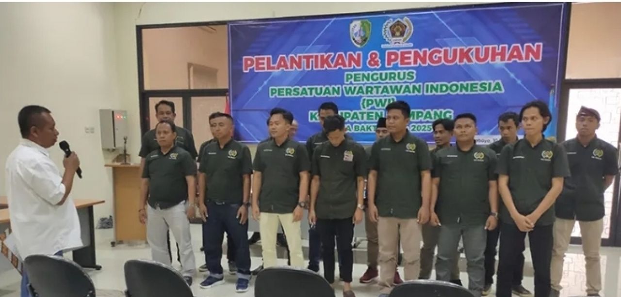 Fathurahman Terpilih Ketua PWI Sampang, Ini Pesan Lutfil Hakim