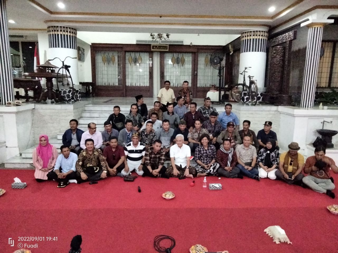 Ganjar Terima Kunjungan Forum Komunikasi Kepala Desa Kabupaten Dompu NTB di Puri Gedeh