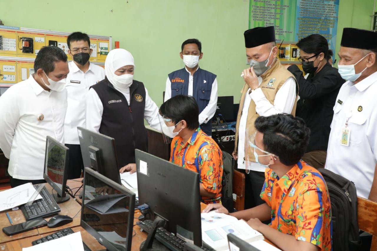 Alokasikan APBD Jatim Sebesar 8,54 Trilyun Untuk Majukan Sektor Pendidikan