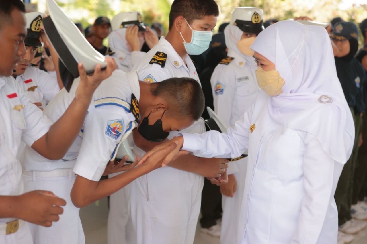 Gubernur Khofifah Intruksikan Bentuk Satgas Perlindungan Siswa di Sekolah