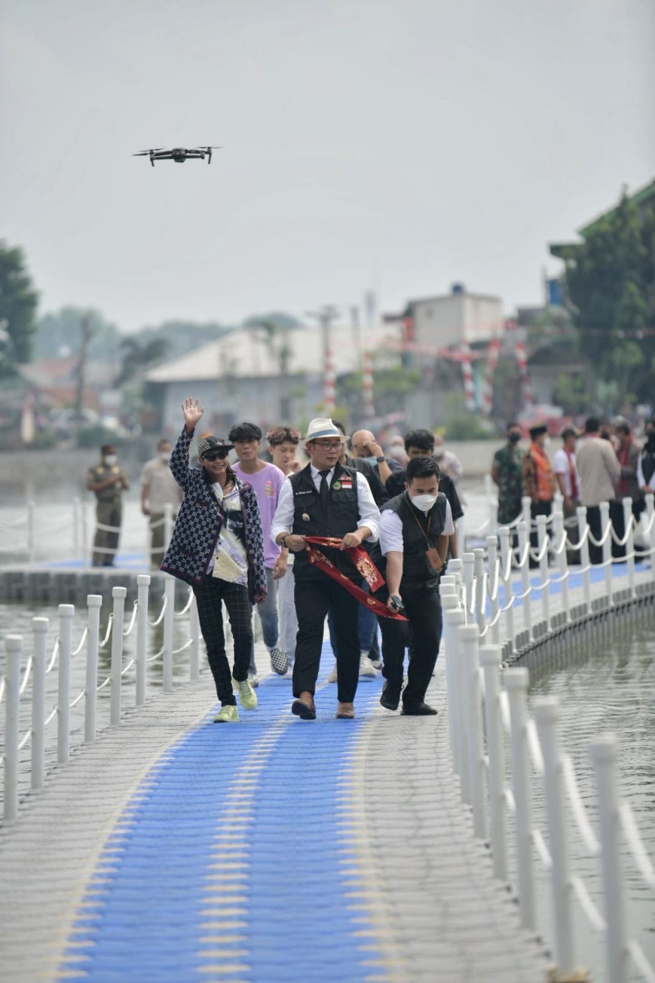 Tak Pilih-pilih, Pemda Provinsi Jabar Gandeng Bonge Ramaikan Peresmian Situ Rawa Kalong