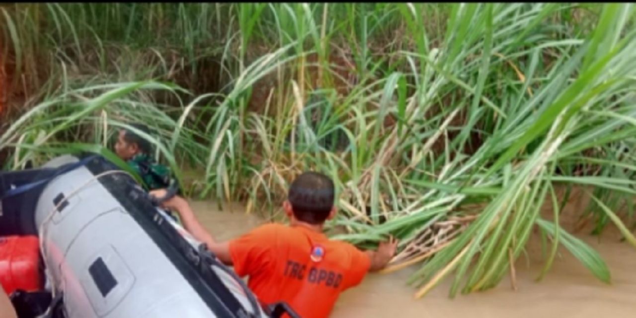 Banjir Pacitan Menyebabkan Dua Orang Meninggal Dunia Dan satu Lainnya Hilang