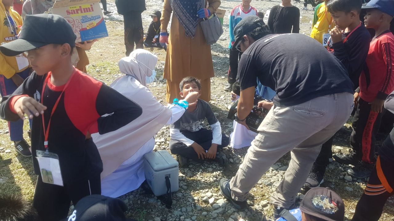 Pesilat Cilik Kabupaten Pidie saat diimunisasi Polio