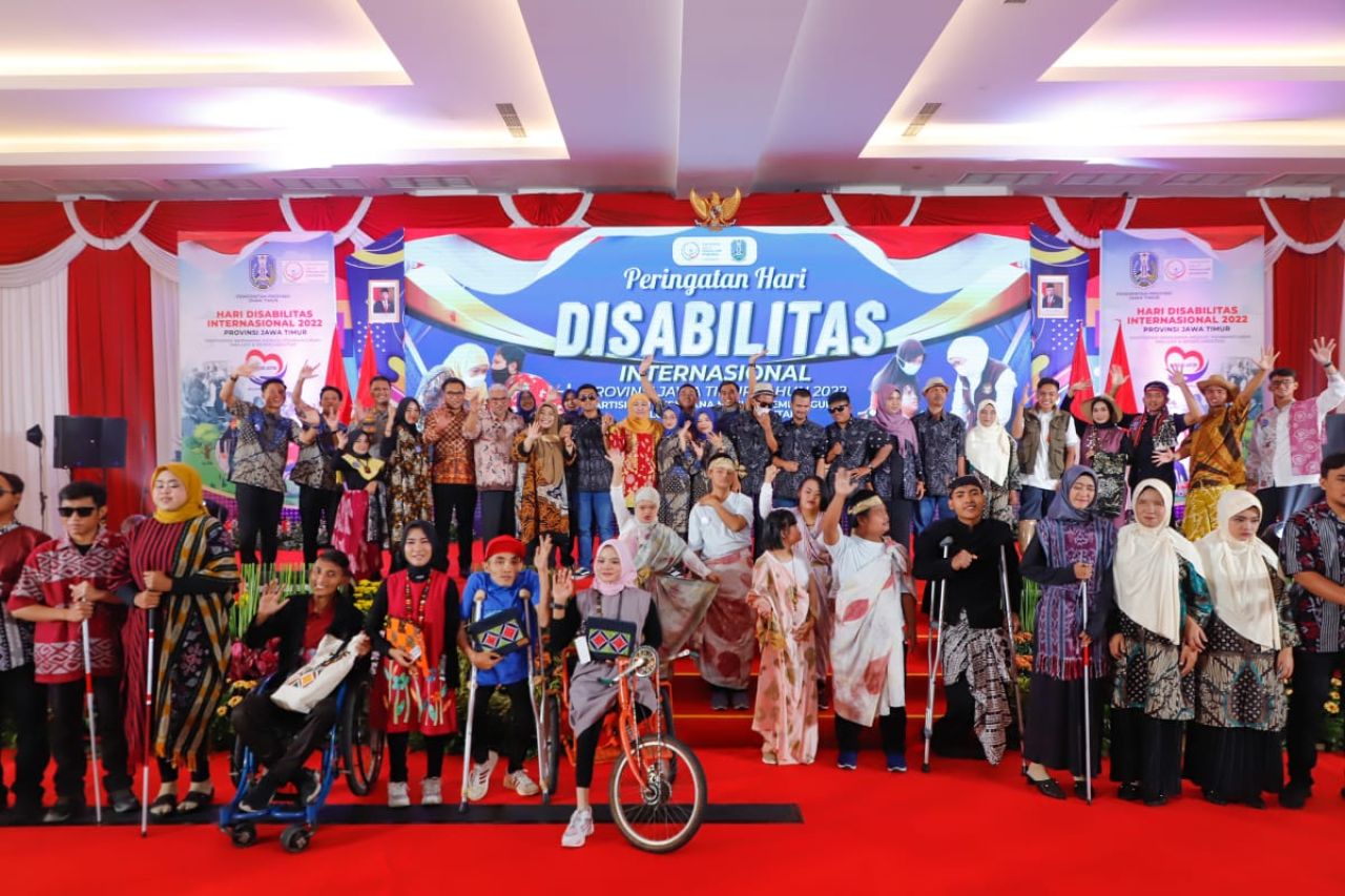 Gubernur Khofifah Dorong Wujudkan Peran Disabilitas Jatim yang  Inklusif