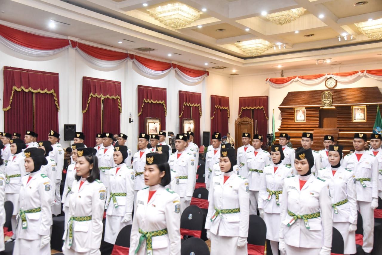1.147 Purna Paskibraka Jatim Dikukuhkan Jadi Duta Pancasila Jatim