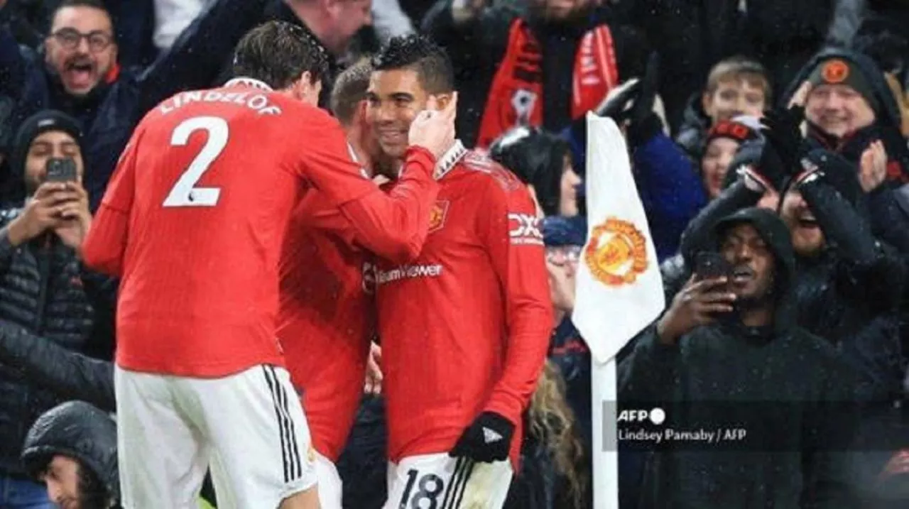 Casemiro Absen, Arsenal Bakal Bantai Manchester United
