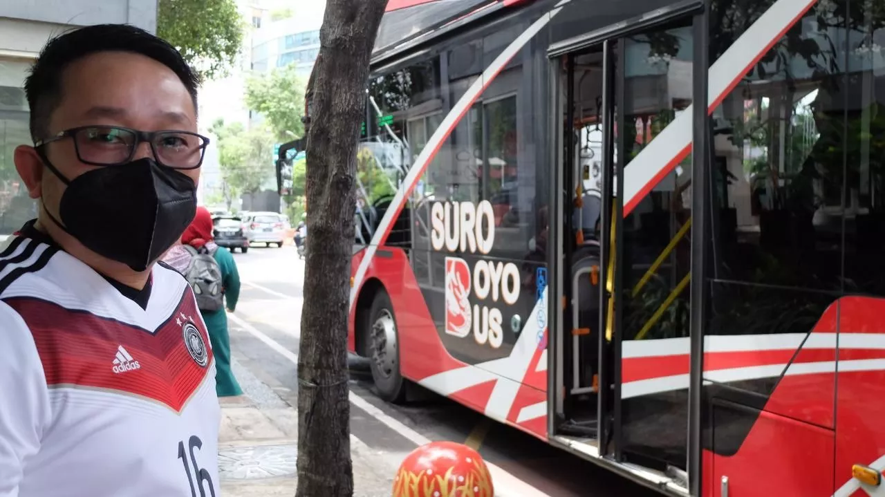 Dewan PSI Minta Bus Listrik Dikelola Suroboyo Bus