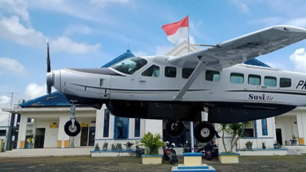 Terbang Perdana Sumenep Jember, Maskapai Susi Air Lepas Landas Sempurna