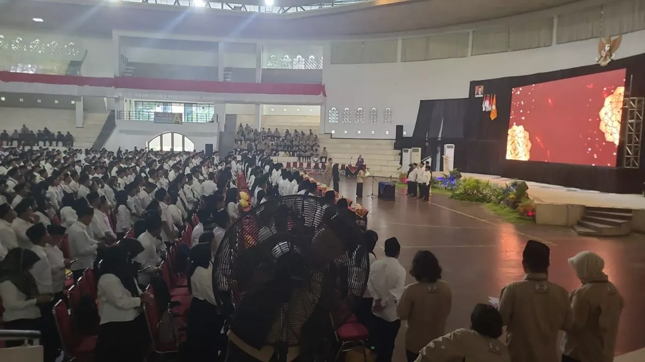 KPU Kabupaten/Kota Se-Jawa Timur Lantik 25.482 Anggota PPS Pemilu 2024