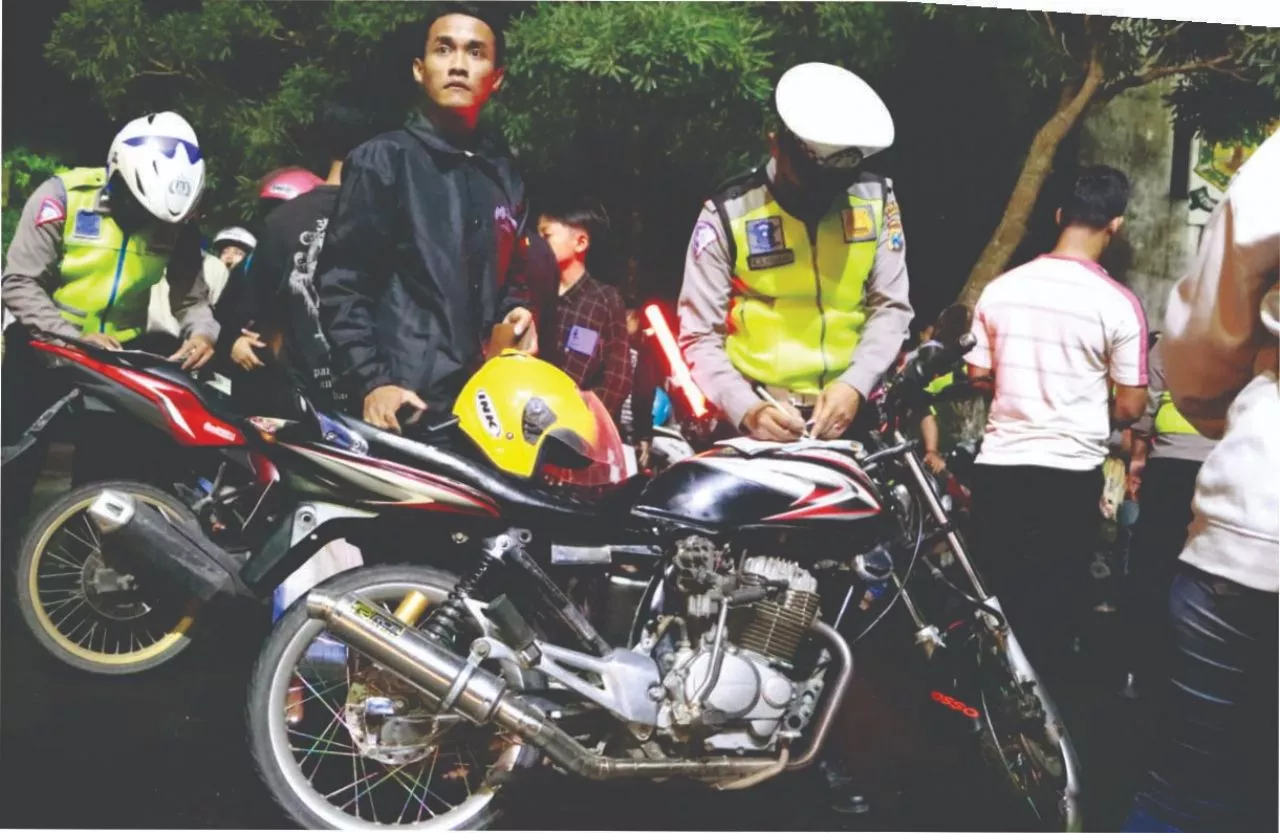 Puluhan Motor Knalpot Brong di Mojokerto Diamankan