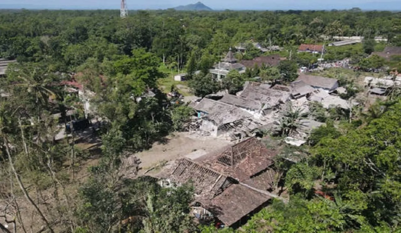 Polisi Buru Penyuplai Bahan Petasan Yang Meledak Di Ponggok Blitar