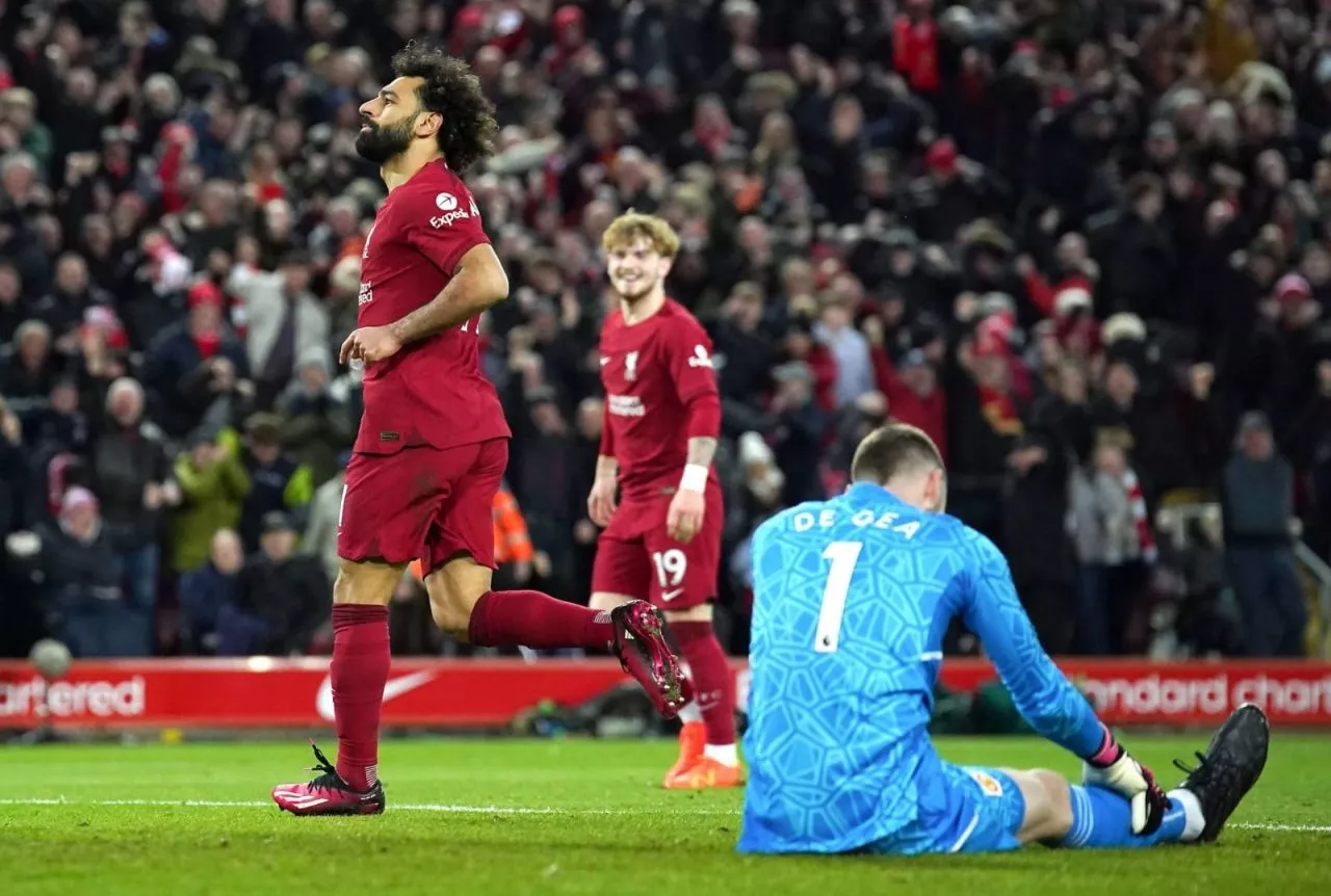 Setan Merah Ditelanjangi di Anfield