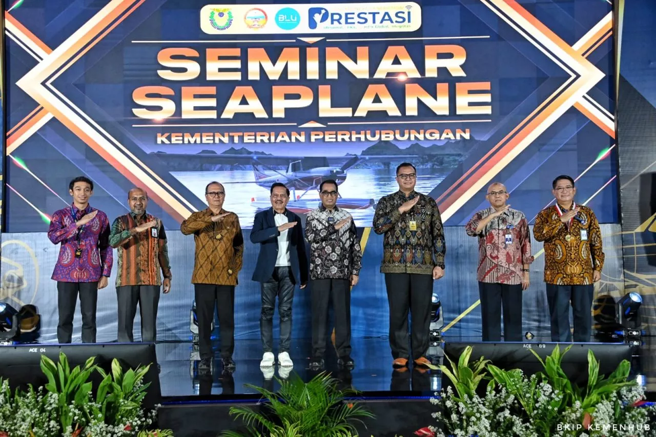 API Banyuwangi Siapkan Pilot Untuk Pengoperasian Bandara Di Perairan Laut Dan Danau
