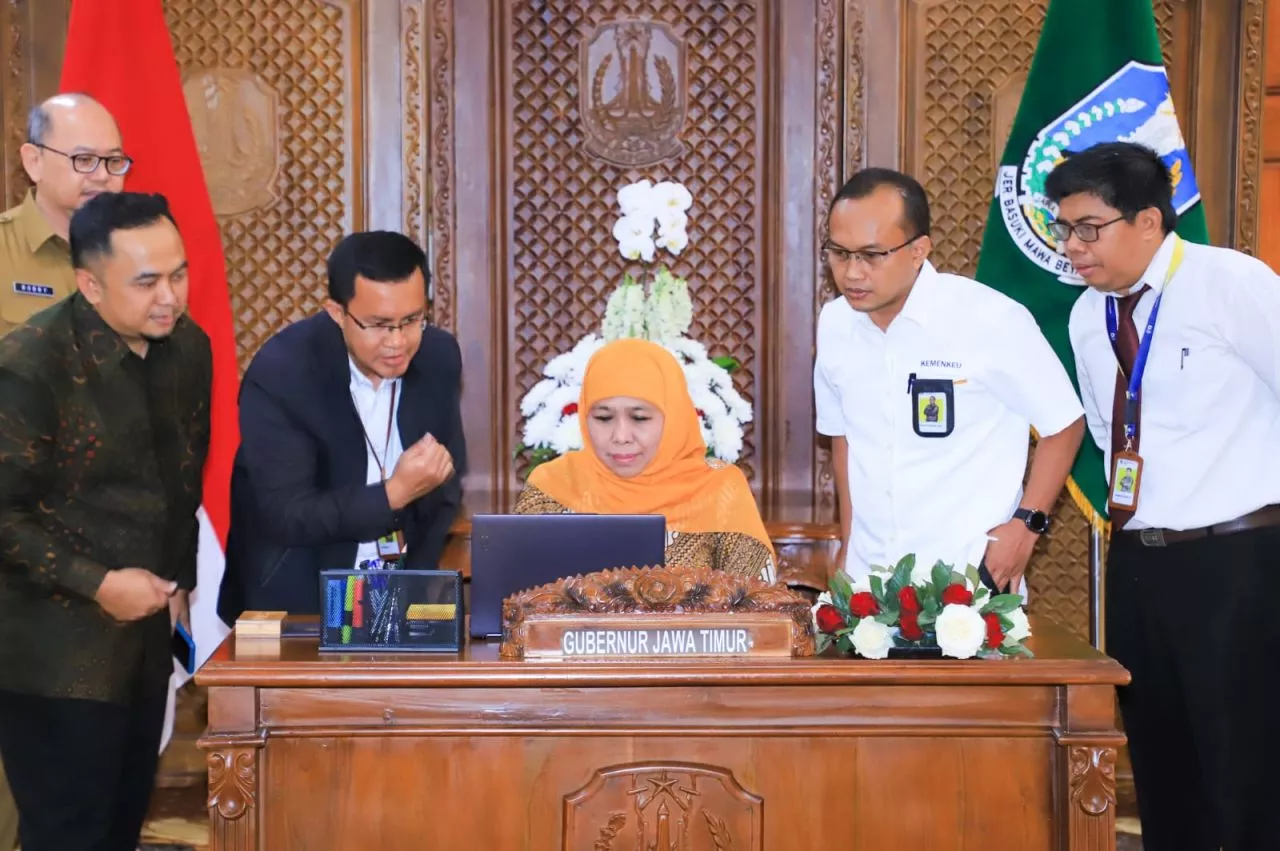 Gubernur Khofifah Ajak Wajib Pajak Jatim Segera Laporkan SPT Tahun 2022