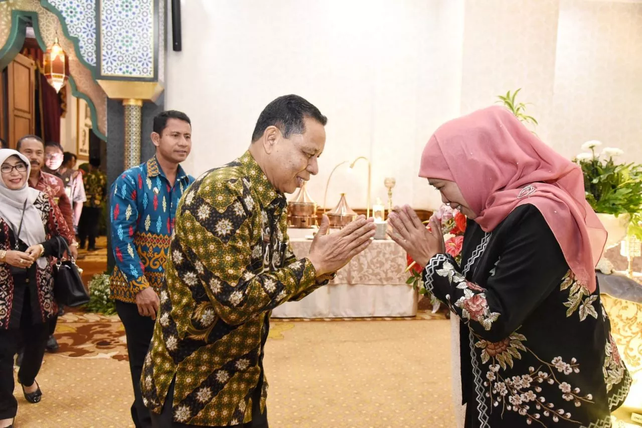 Halal Bihalal dengan Mitra ESDM, Gubernur Khofifah Sampaikan Apresiasi Layanan Masyarakat