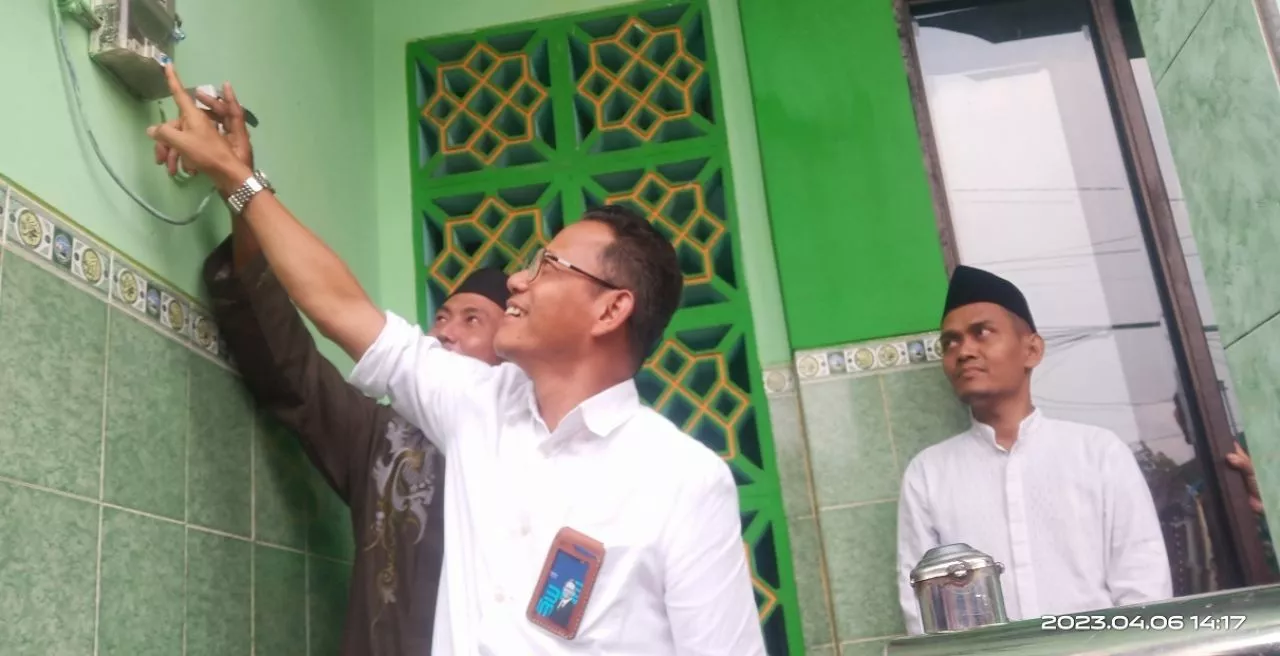 1000 Mushala Dapat Tambah Daya Gratis Dari Sumbangan Karyawan PLN