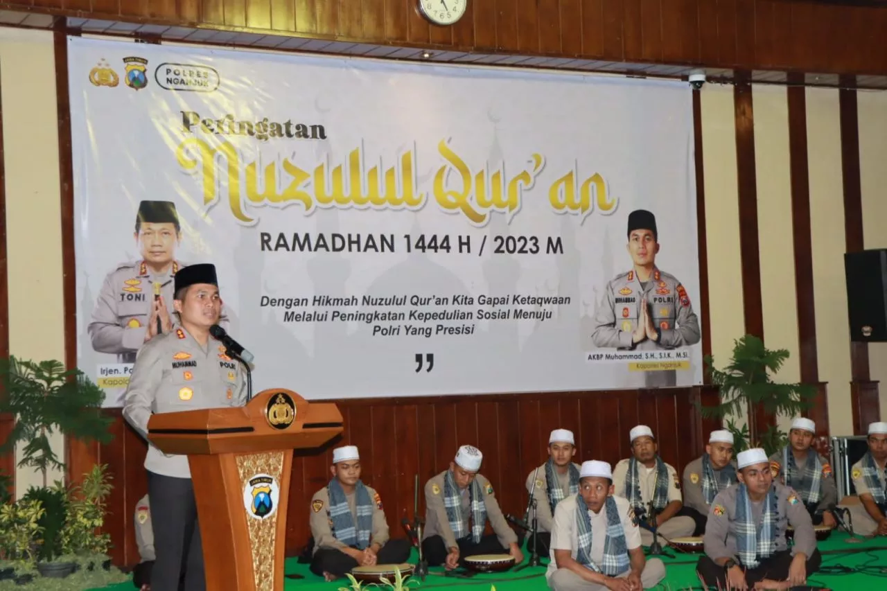 Polres Nganjuk Peringati Nuzulul Quran Ramadan 1444 H/2023 Masehi dengan Santuni Yatim Piatu