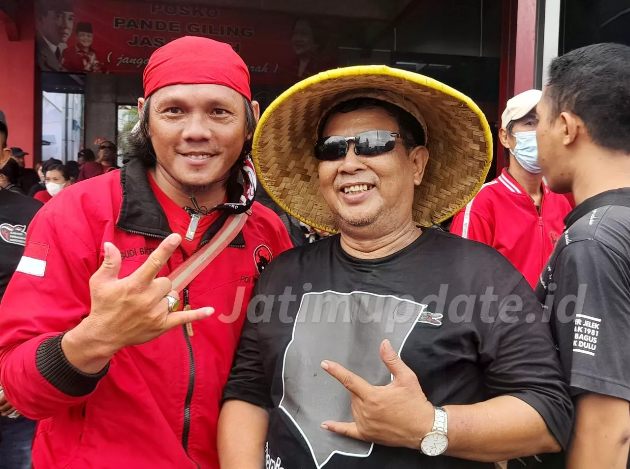 Sambangi Posko Gotong Royong, Cak Yo: Kader PDIP Surabaya Siap Menangkan Ganjar Pranowo
