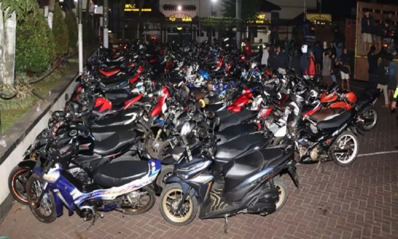308 Sepeda Motor Di Amankan Kepolisian Resor Malang Dalam Operasi Penertiban Balap Liar