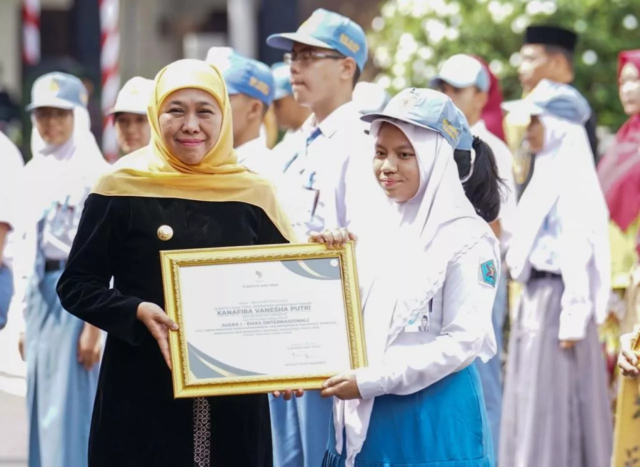 Hardiknas 2023, Gubernur Khofifah Ajak Insan Pendidikan Wujudkan Merdeka Belajar