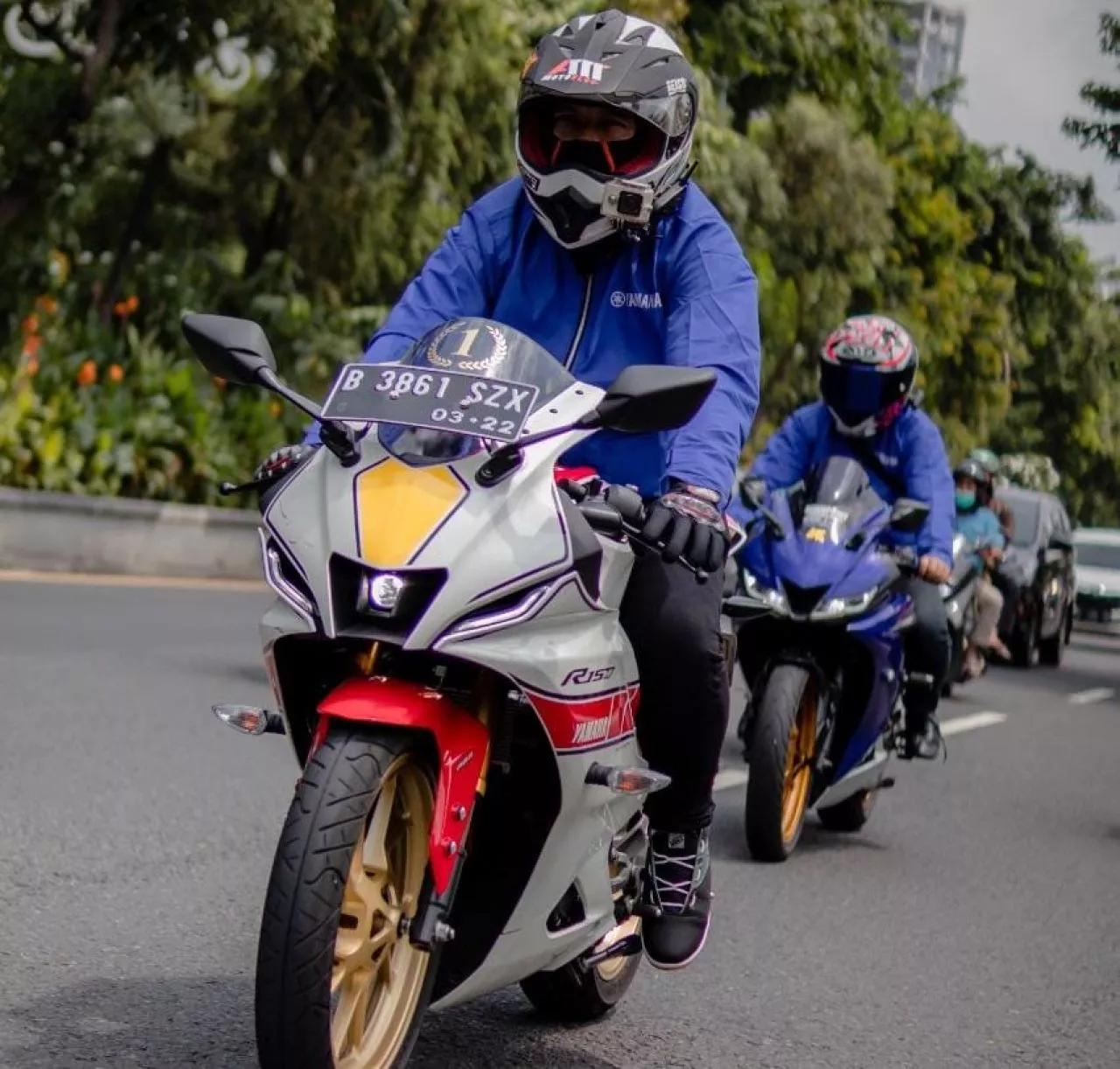 Hadir dengan Karakter Racy, Keunggulan Yamaha All New R15 Connected Bikin Merinding