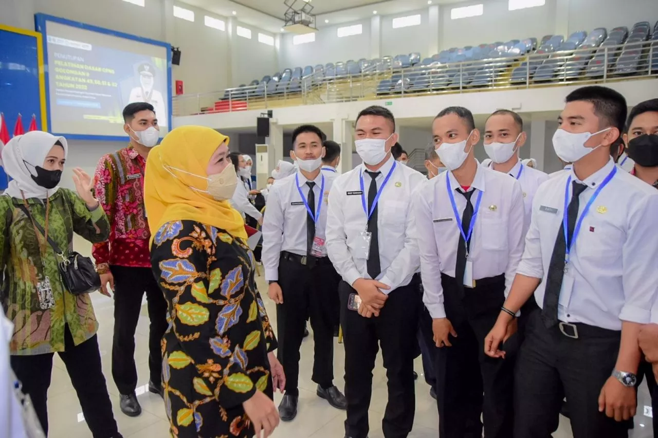 Gubernur Khofifah Ajukan Pengangkatan 6.141 Guru Honorer Lolos Passing Grade Jadi PPPK Ke Kemenpan/ RB