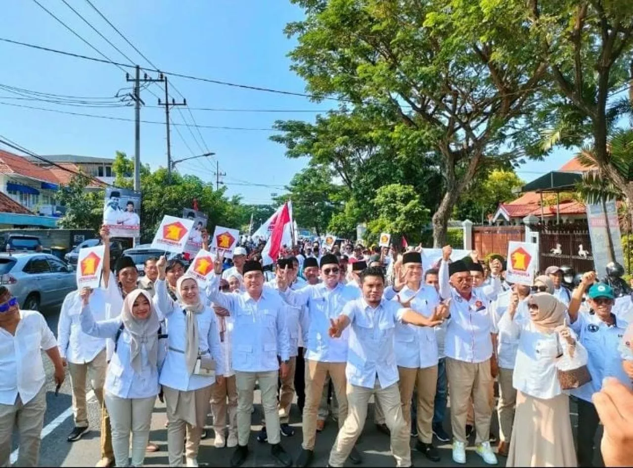 Long March ke KPU, Gerindra Surabaya Serahkan Berkas Pendaftaran Bacaleg