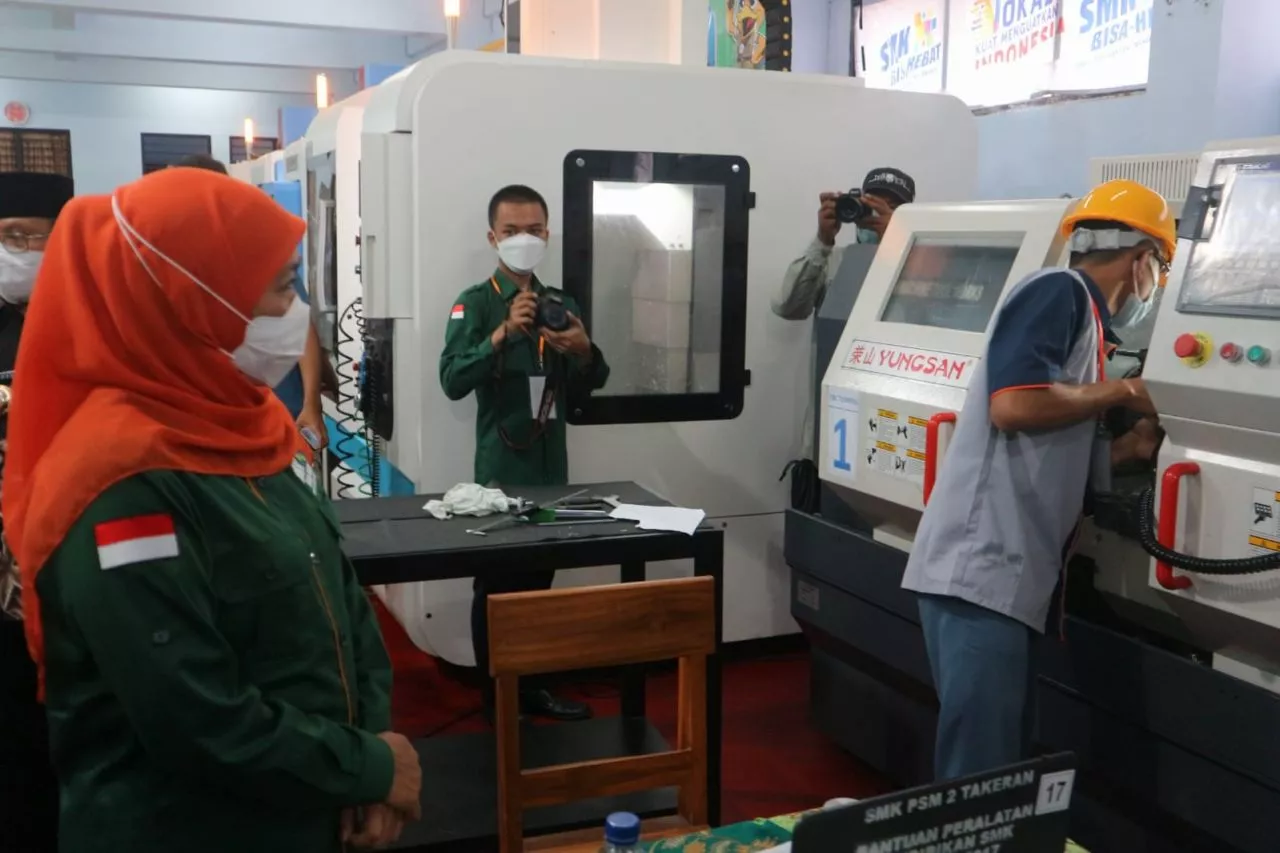 Dinas Pendidikan Gelar Lomba Kompetensi Siswa SMK Se-Jawa Timur