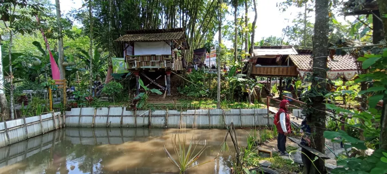 Warga Genengan Pakisaji Sulap Tempat Sampah Jadi Pusat Komunitas Masyarakat