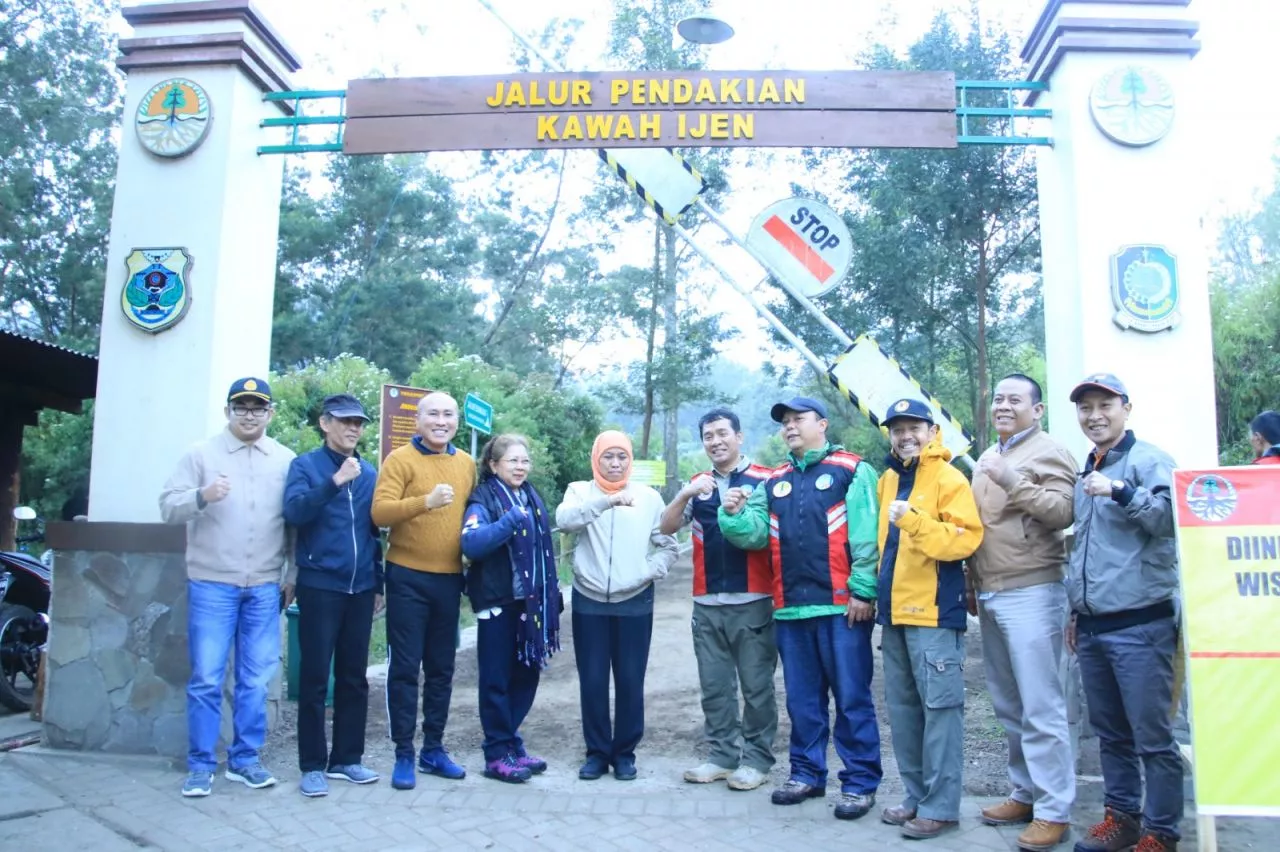 Wisata Ke Gunung Ijen Yang Ditetapkan Sebagai UNESCO Global Geopark