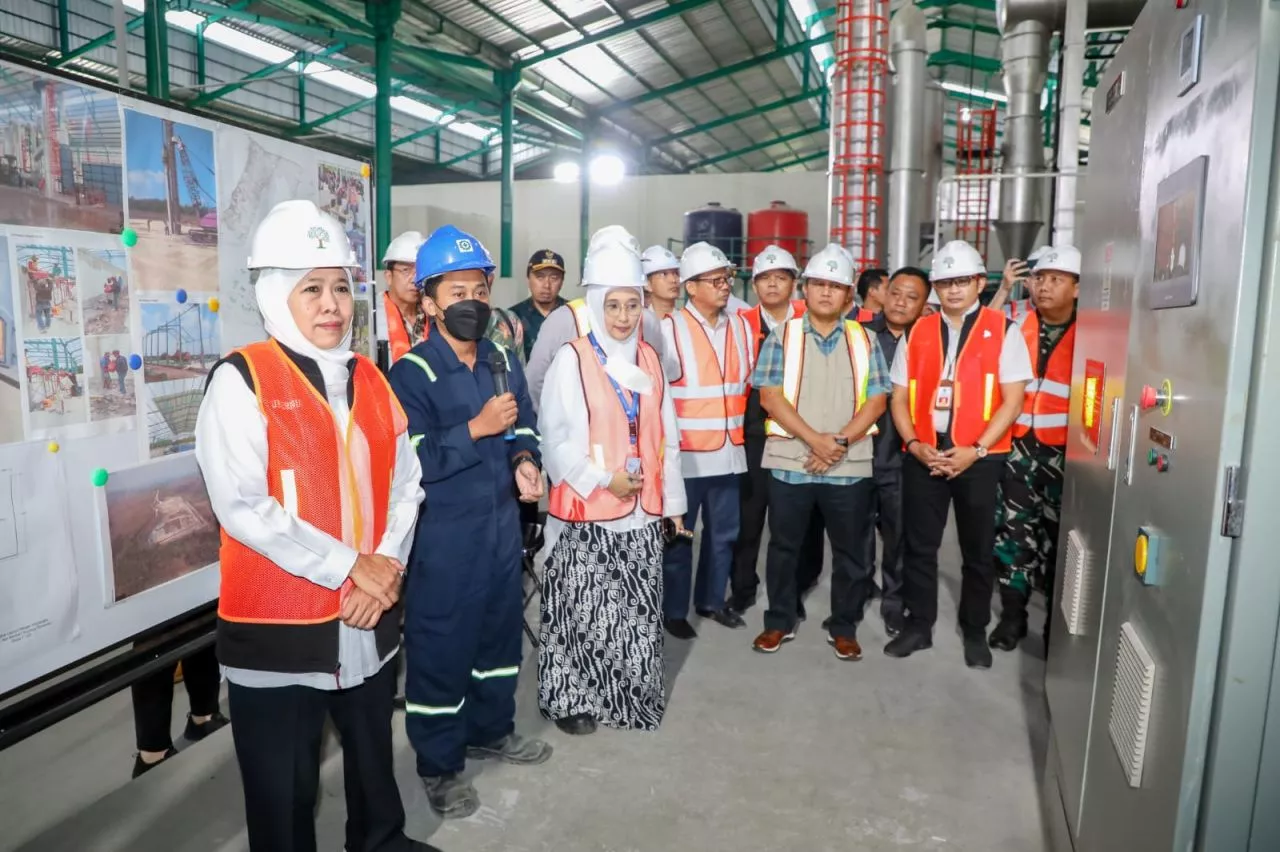BUMD Pengolah Limbah B3 Pemprov Jatim Siap Beroperasi