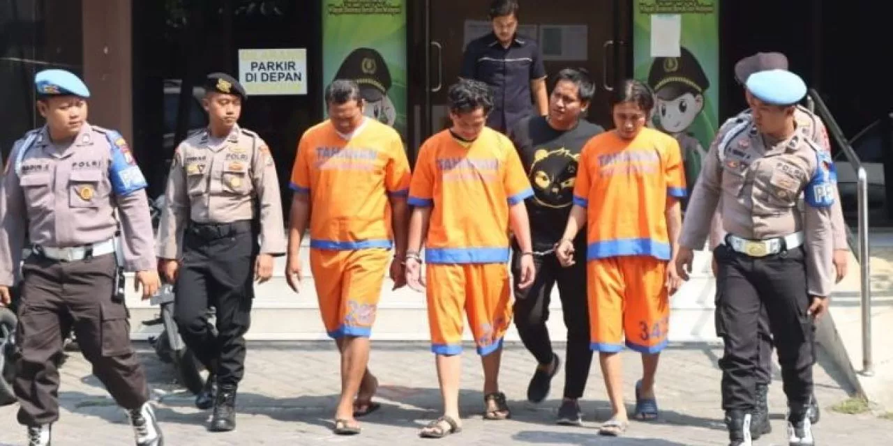 Polresta Sidoarjo Amankan Tiga Tersangka Kasus Pengeroyokan Gunakan Sajam