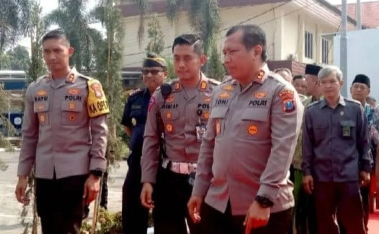 Kapolda Jatim Tinjau Pelayanan Publik dan Walk Thru di Polres Pasuruan