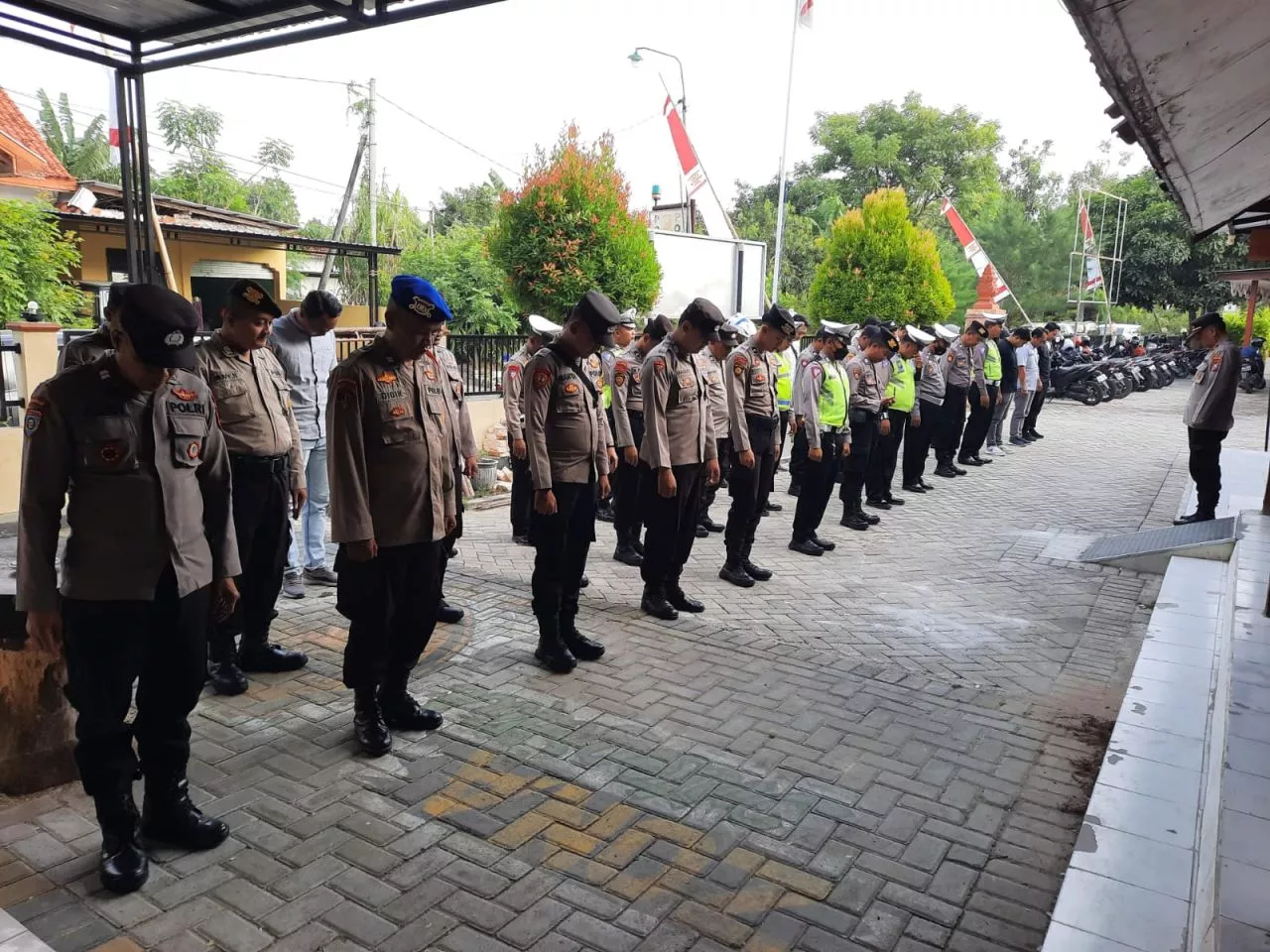 Jaga Kamtibmas Kampung, 110 Personel Polres Pameksan Jadi Polisi RW